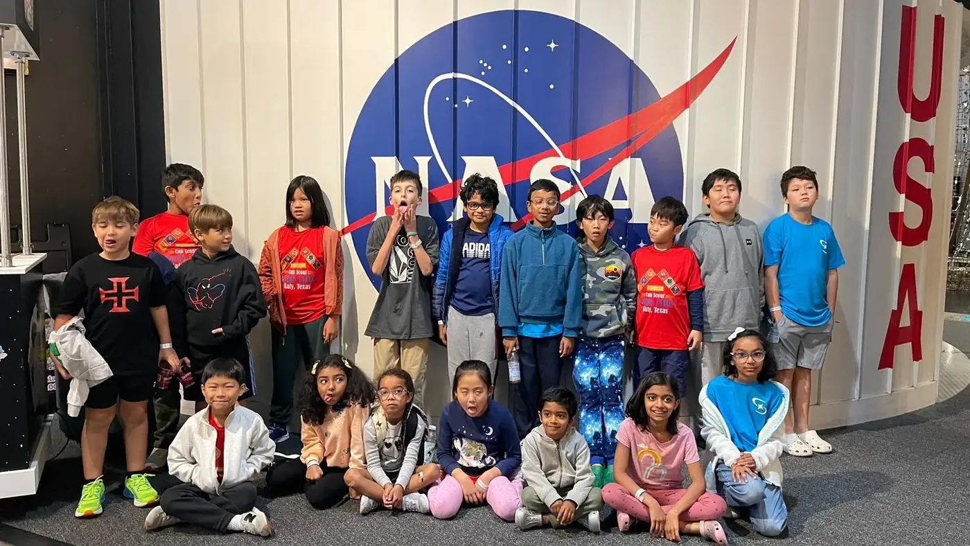 Pack 1103 scouts at NASA Johnson Space Center